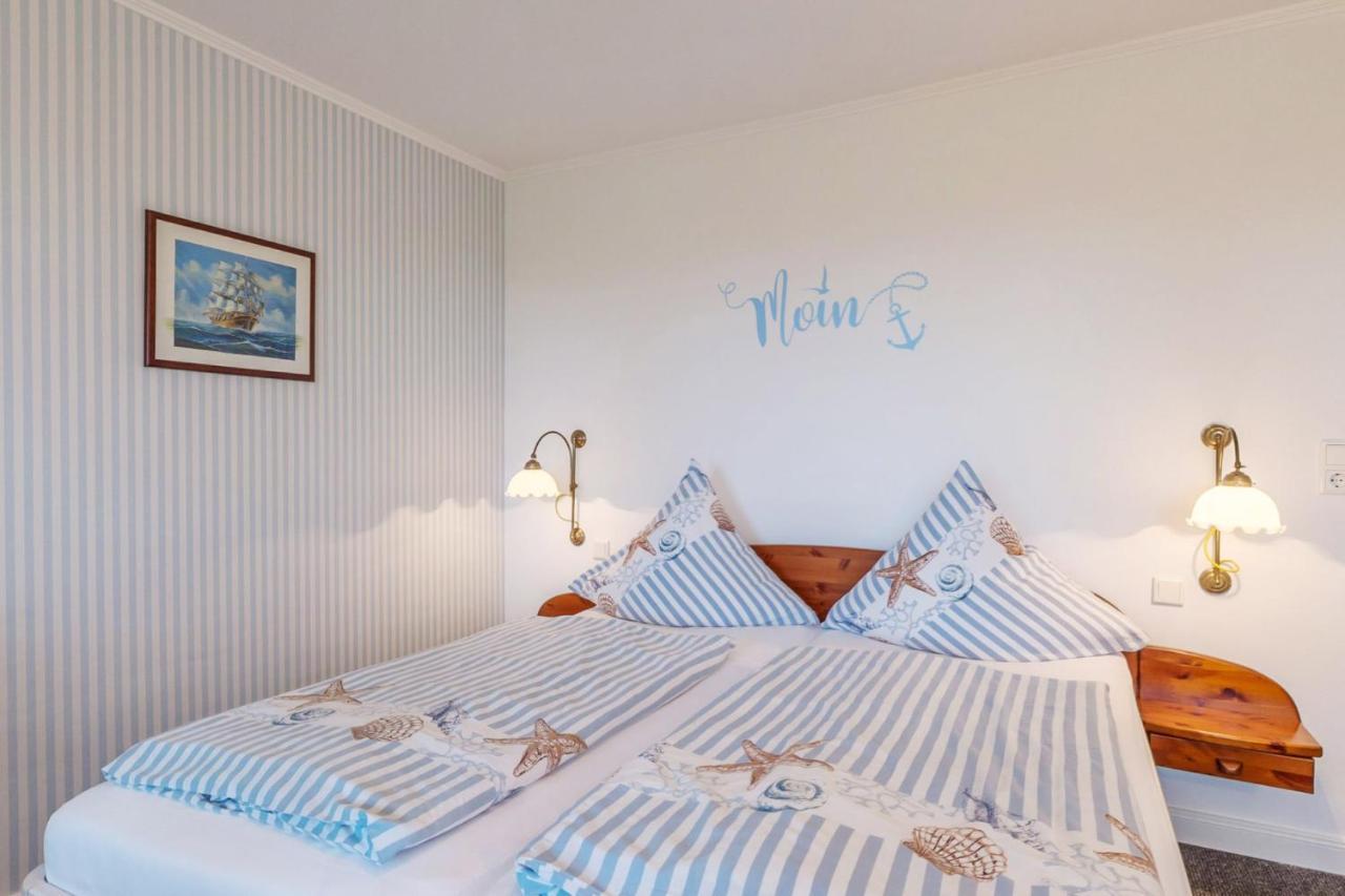 Inselhotel Arfsten Wyk auf Föhr エクステリア 写真