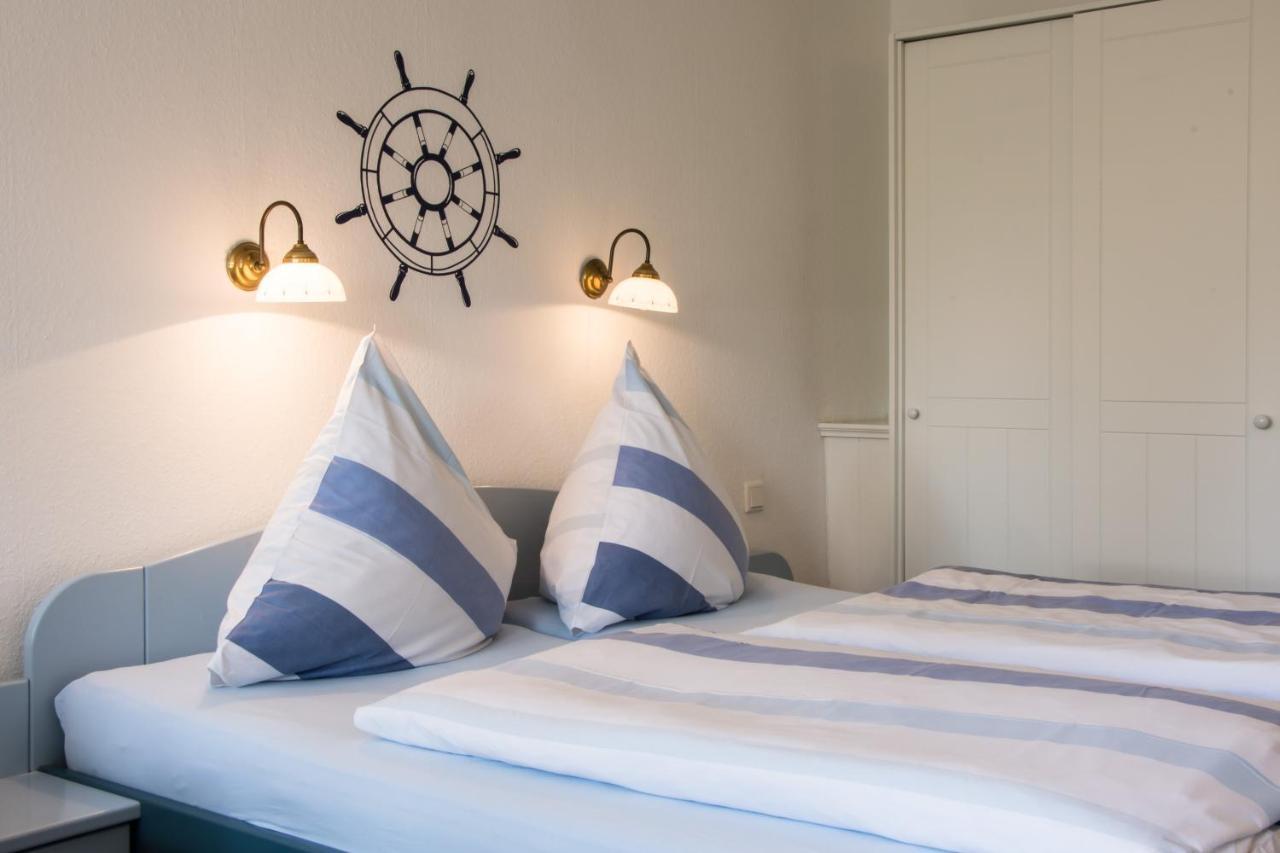 Inselhotel Arfsten Wyk auf Föhr エクステリア 写真